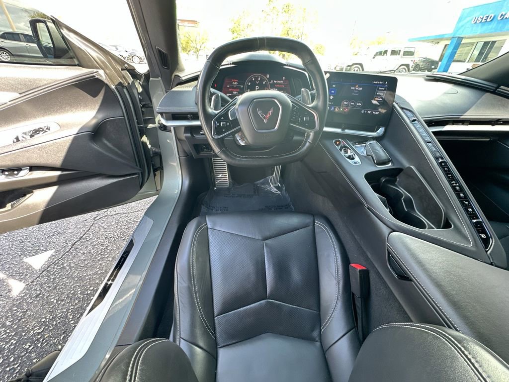 Used 2022 Chevrolet Corvette 2LT Coupe w/ Z51 Performance Package image 22