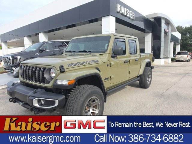 Used 2025 Jeep Gladiator Sport