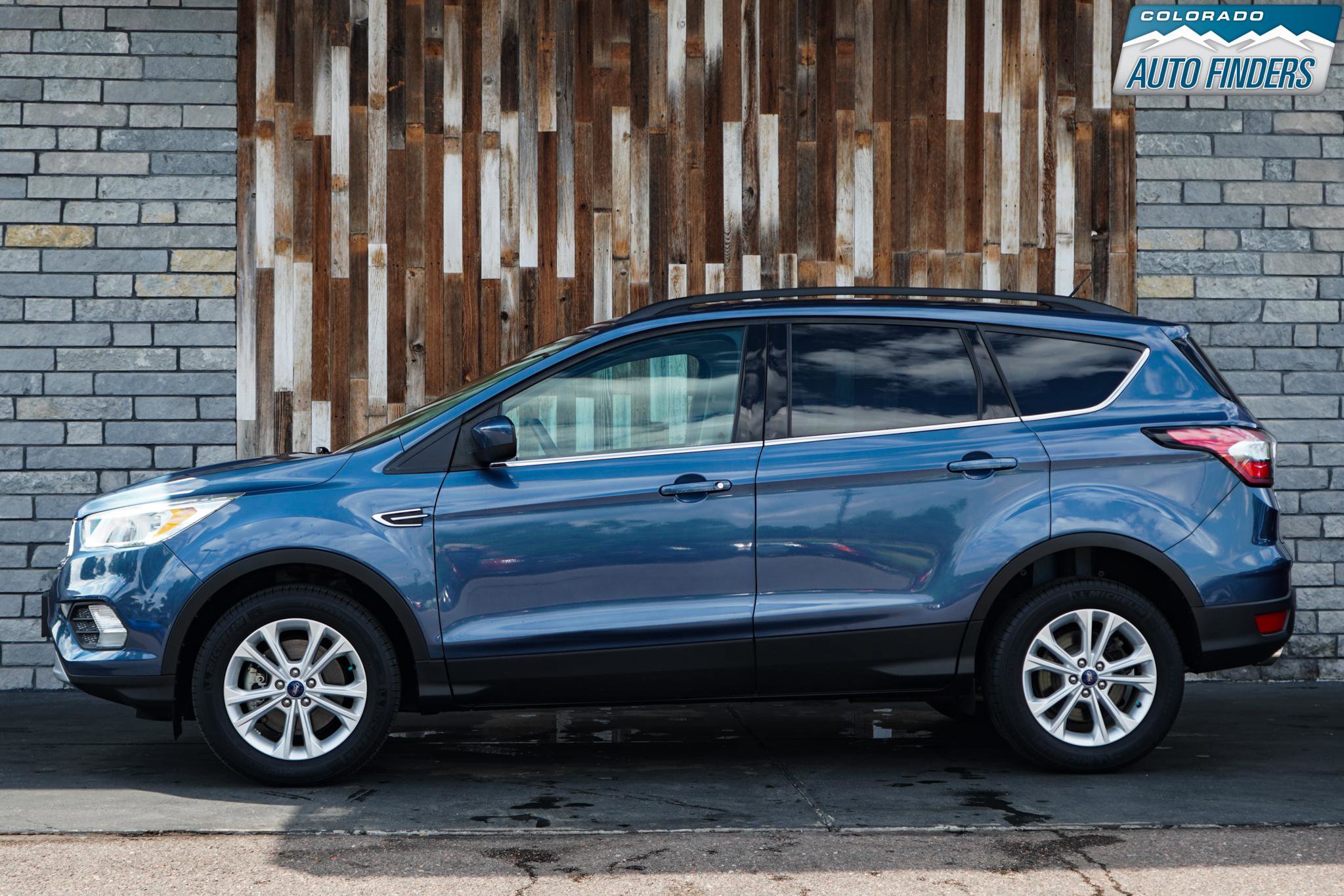Used 2018 Ford Escape SE image 3