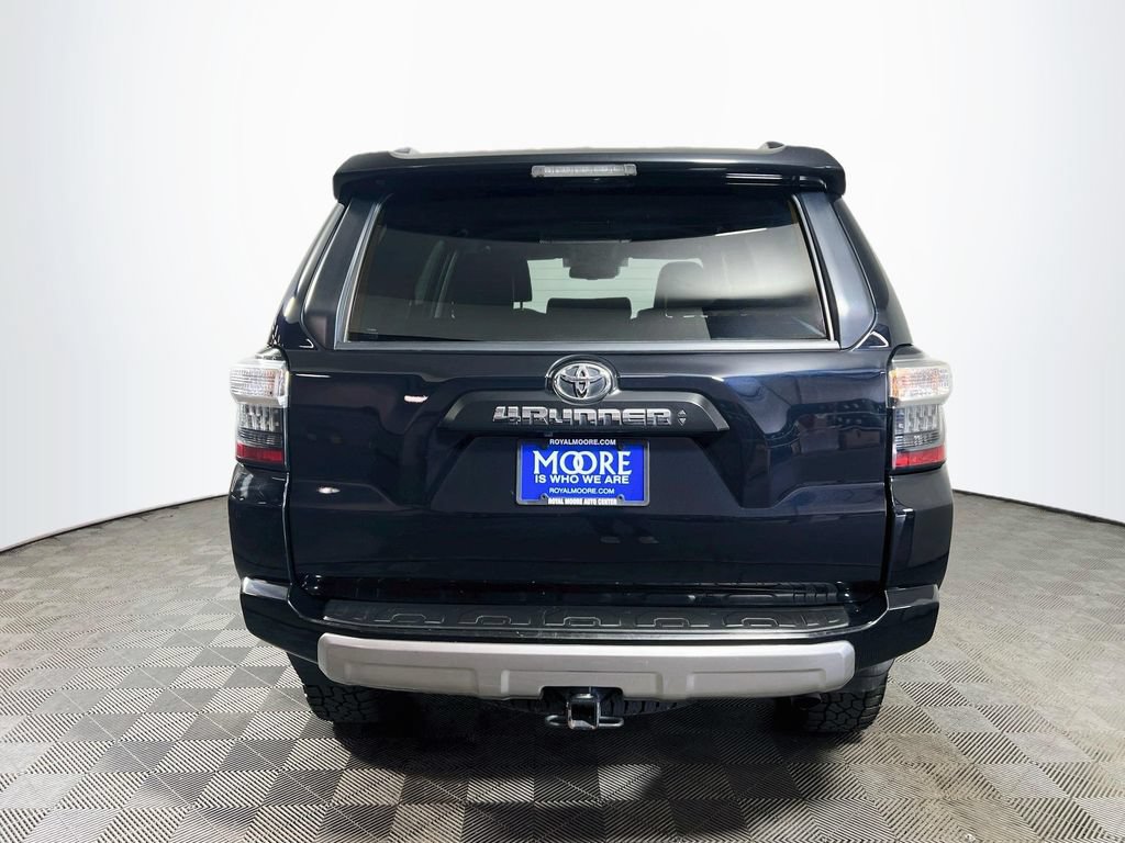 Certified 2022 Toyota 4Runner TRD Off-Road Premium AWD/4WD image 6