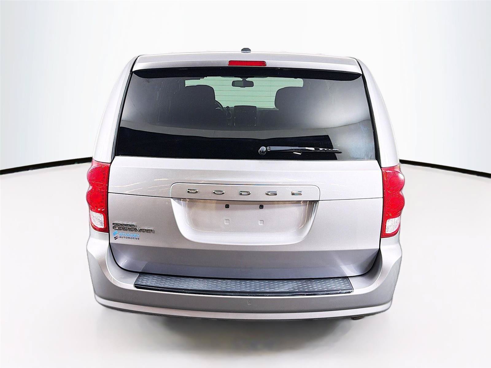 Used 2015 Dodge Grand Caravan SE w/ Quick Order Package 29E SE FWD image 10