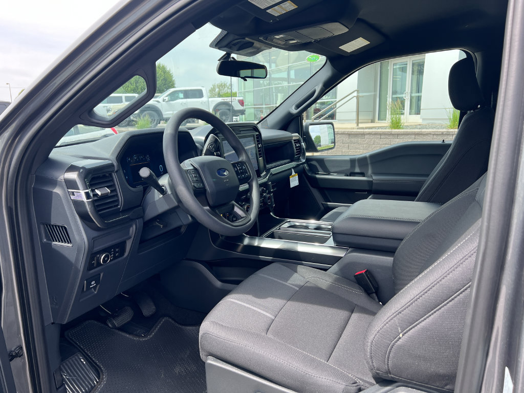 New 2026 Ford F150 STX w/ Equipment Group 200A AWD/4WD image 9