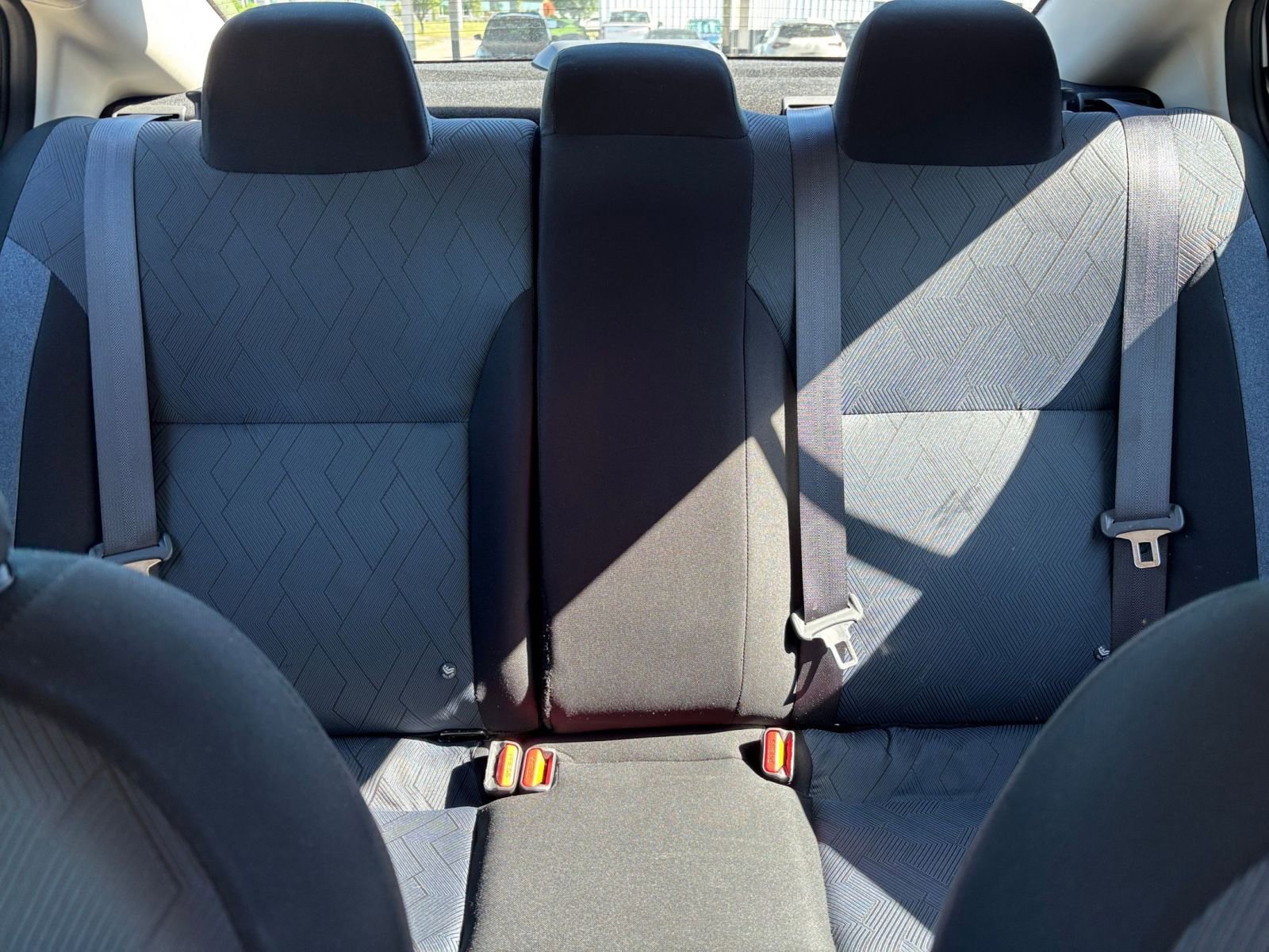 Used 2025 Nissan Versa SV FWD image 36
