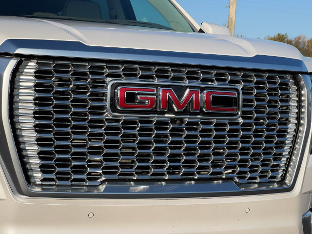 Used 2024 GMC Yukon Denali AWD/4WD image 49