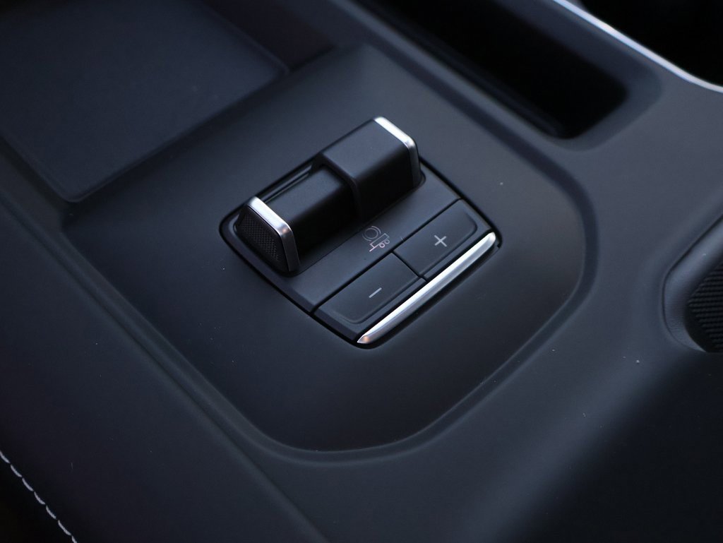 New 2026 GMC Sierra 2500 Denali Ultimate w/ Max Trailering Package image 37