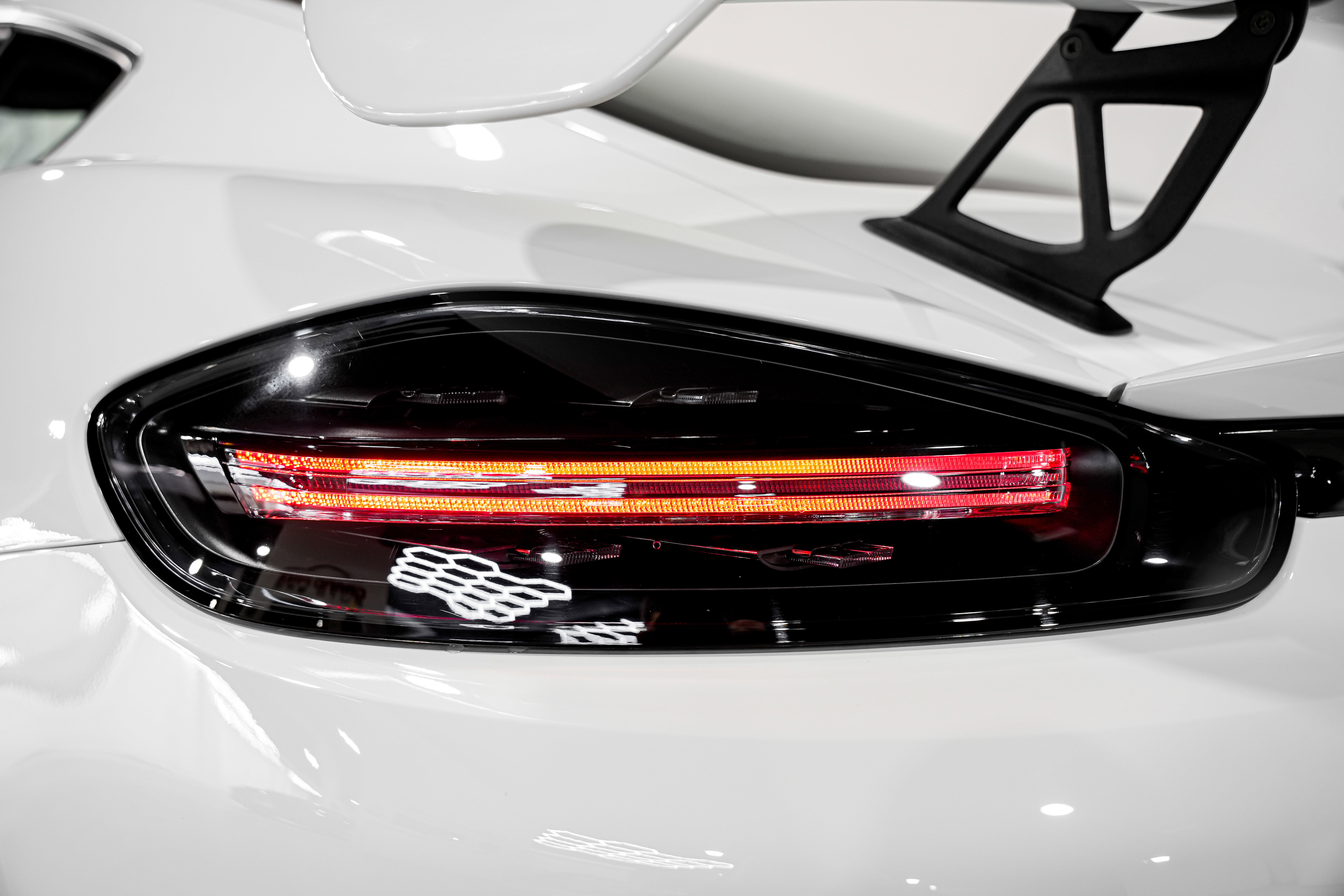 Used 2020 Porsche 718 Cayman GT4 image 32