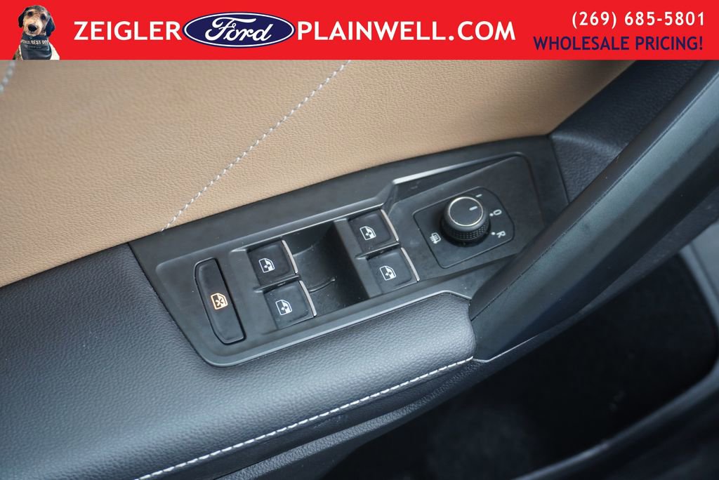 Used 2024 Volkswagen Tiguan SE image 27