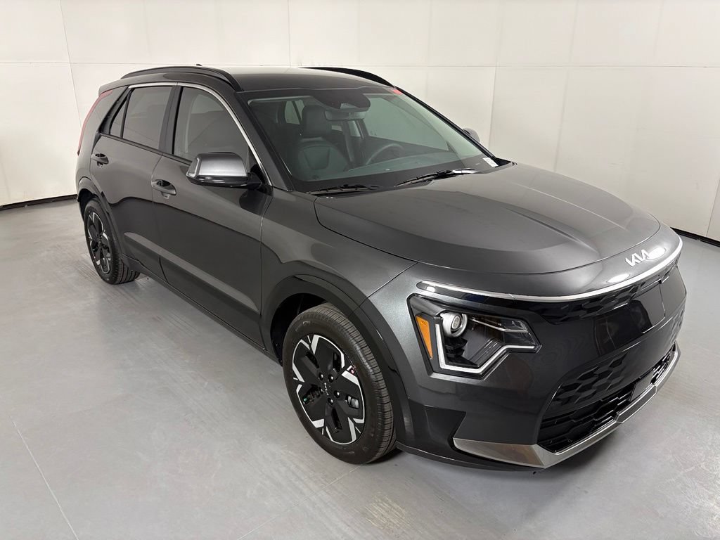 New 2026 Kia Niro Wind FWD image 2