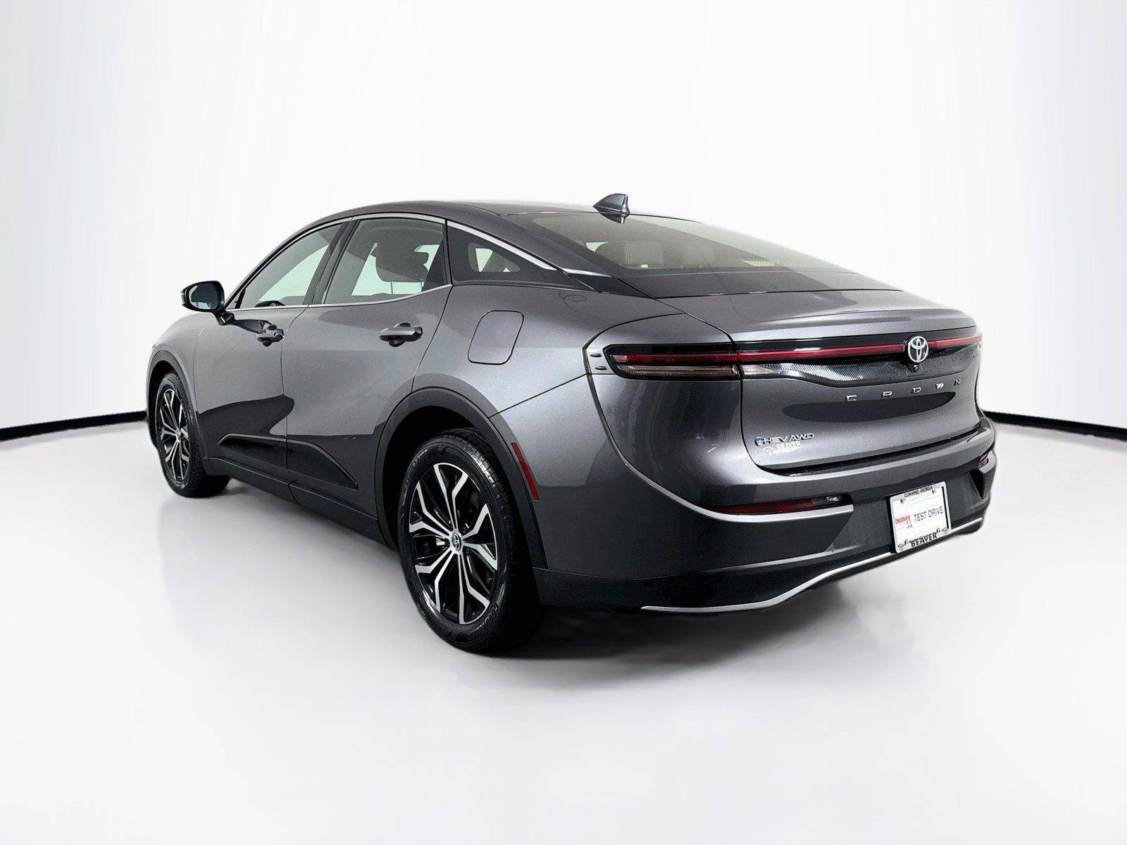 Certified 2024 Toyota Crown AWD/4WD image 13