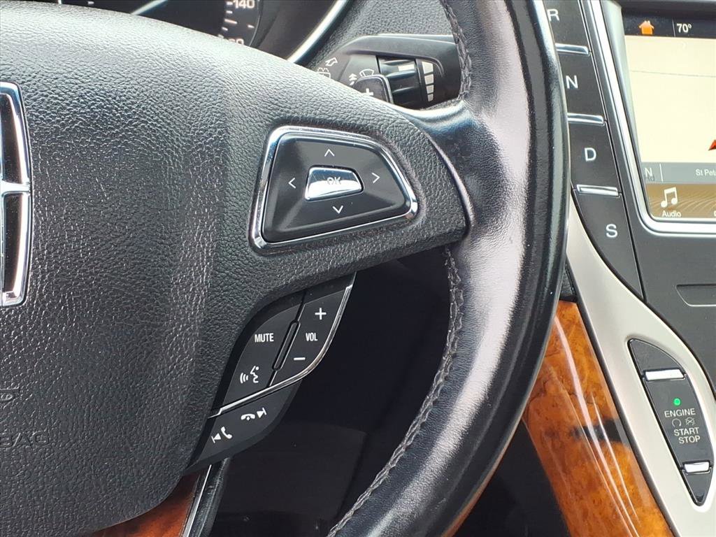 Used 2018 Lincoln MKX Reserve w/ Lincoln MKX Climate Package image 18