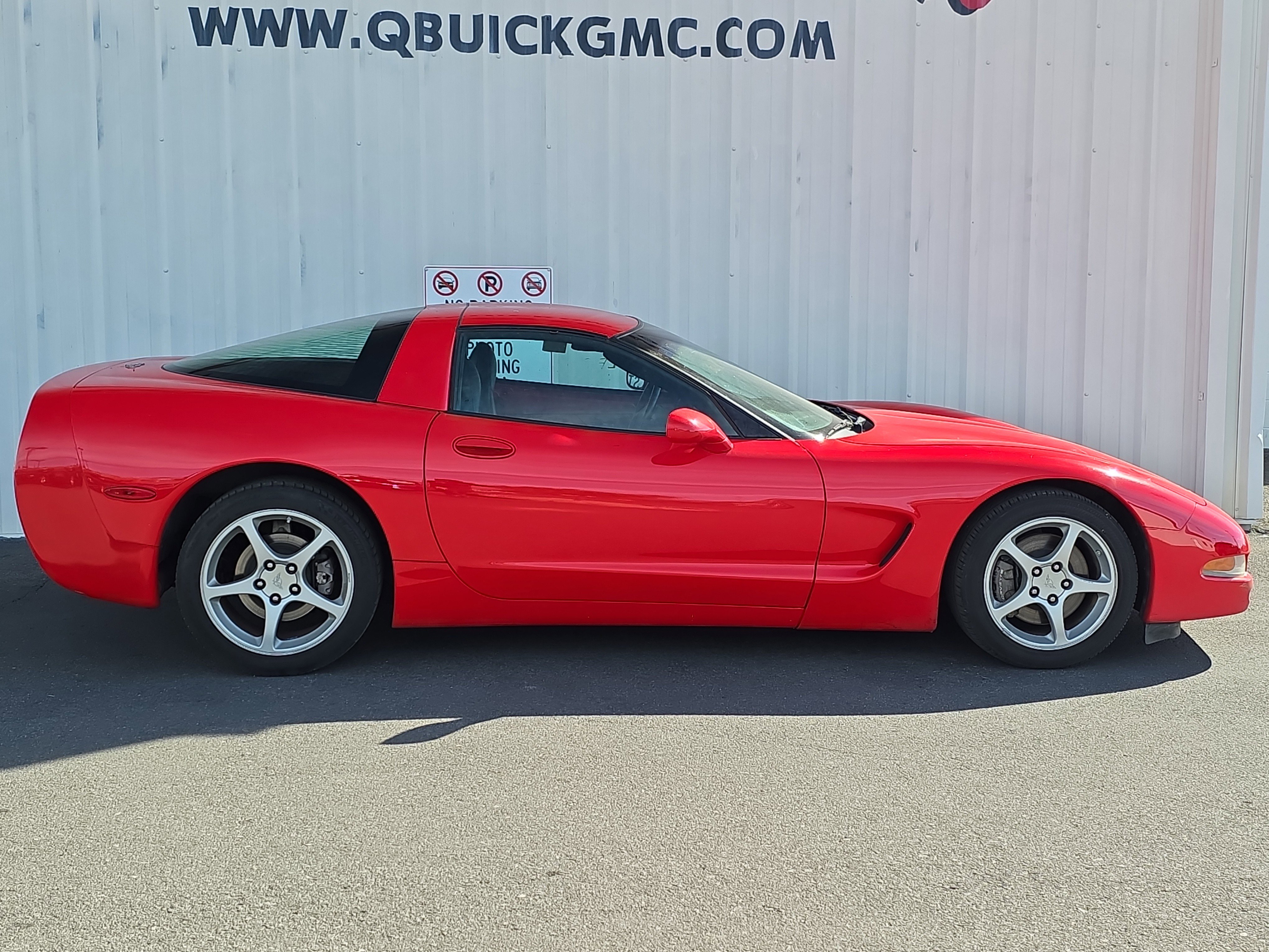 Used 2003 Chevrolet Corvette Coupe image 6