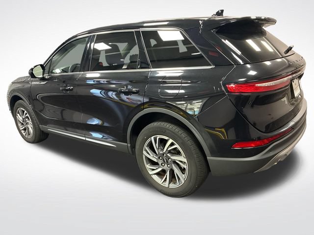 Used 2023 Lincoln Corsair FWD image 3