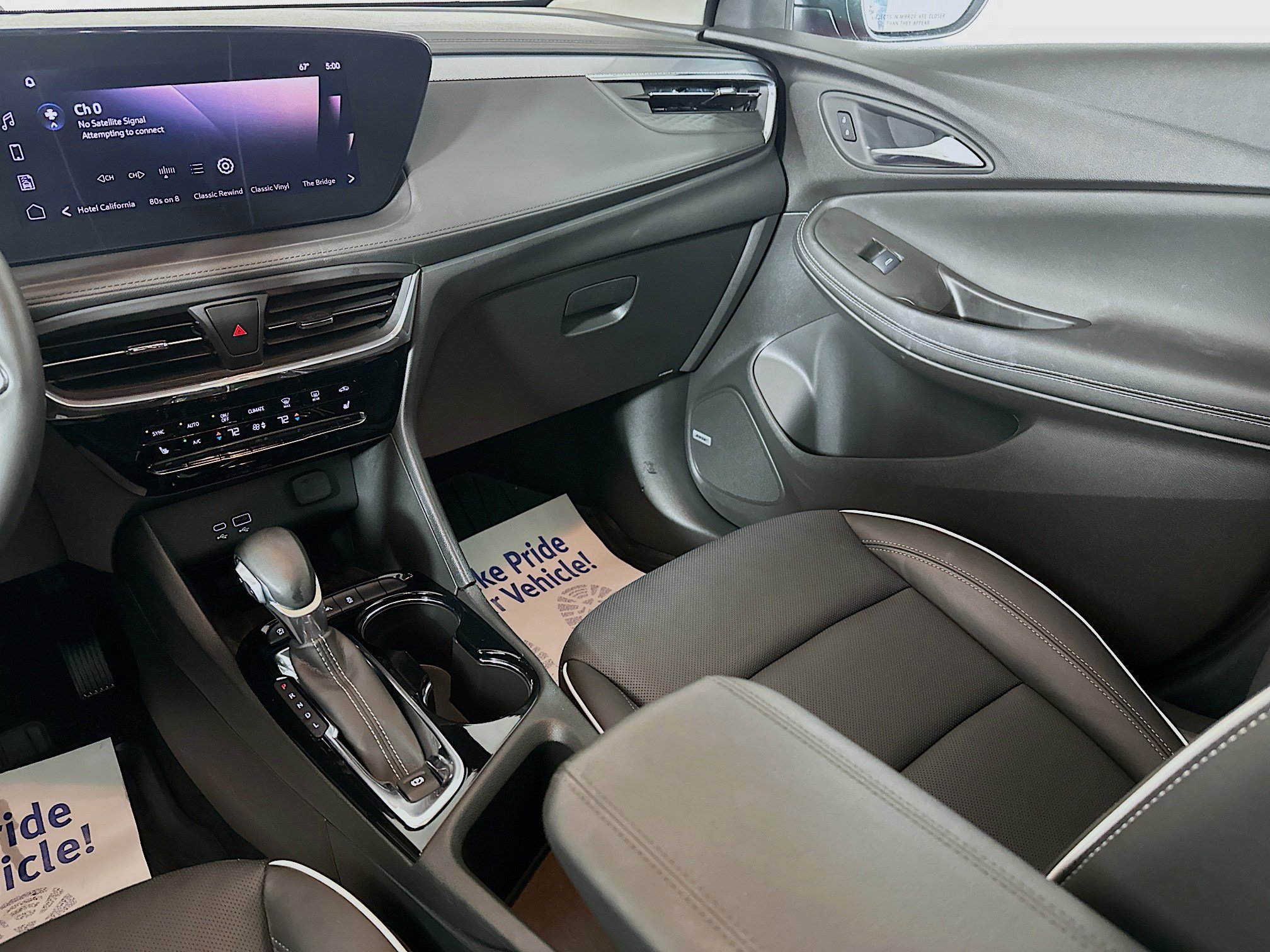 Used 2026 Buick Encore GX Avenir w/ Avenir Technology Package FWD image 23