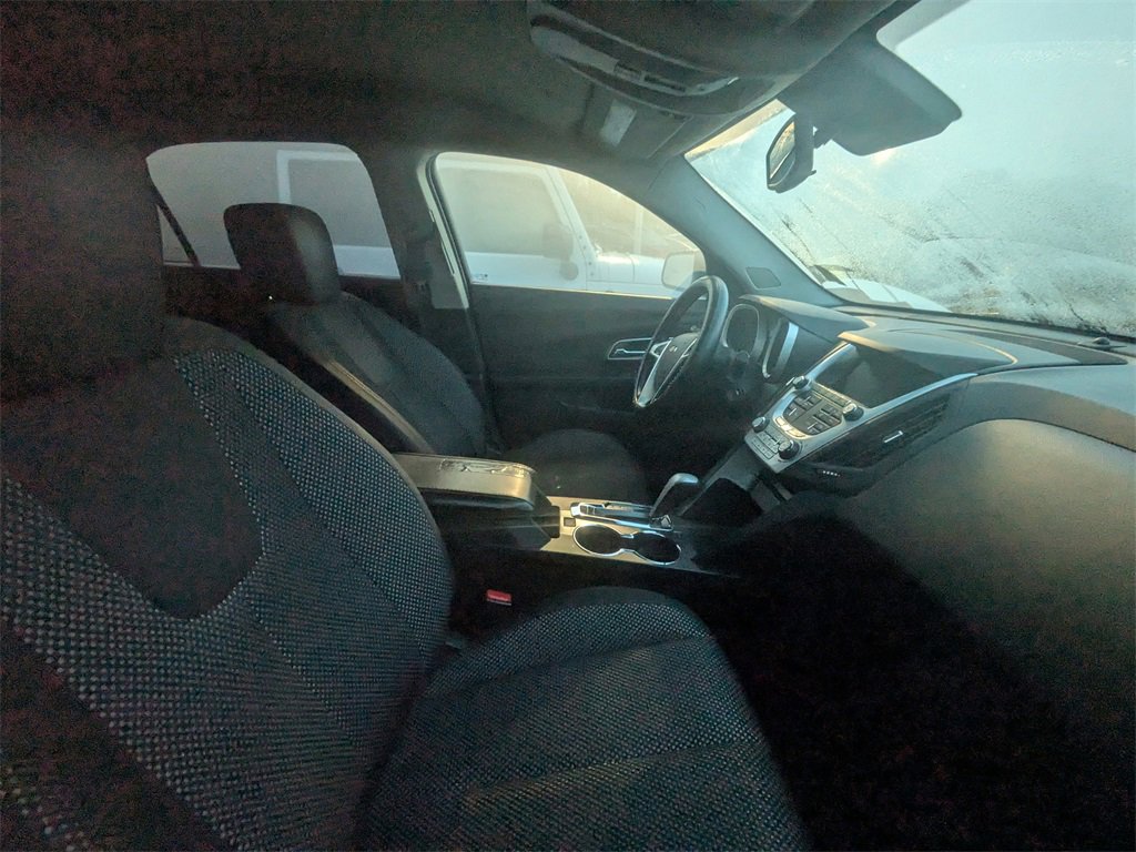 Used 2015 Chevrolet Equinox LT w/ Driver Convenience Package image 9