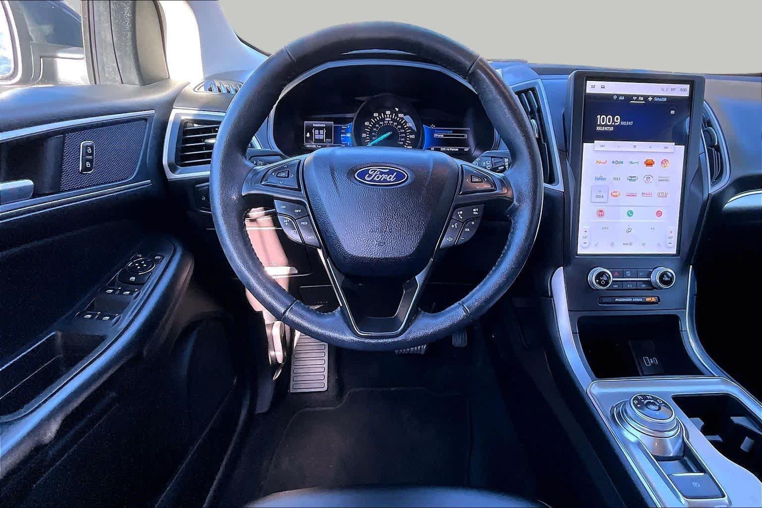 Used 2022 Ford Edge SEL AWD/4WD image 6