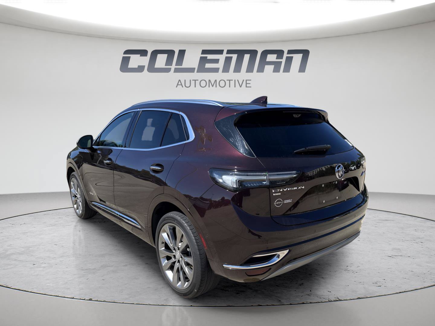 Used 2021 Buick Envision Avenir w/ Technology Package II AWD/4WD image 4