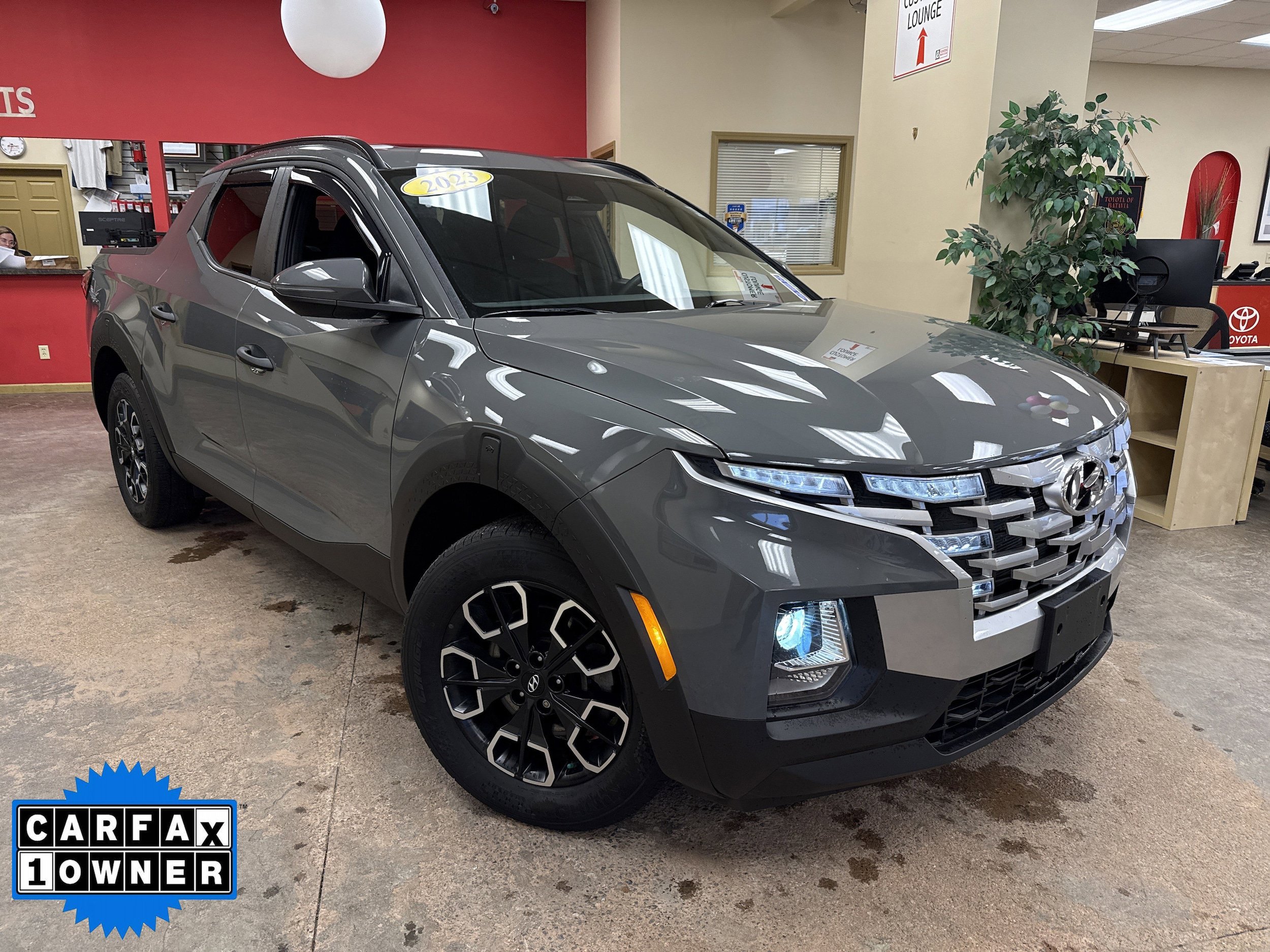 Used 2023 Hyundai Santa Cruz SEL w/ Activity Package