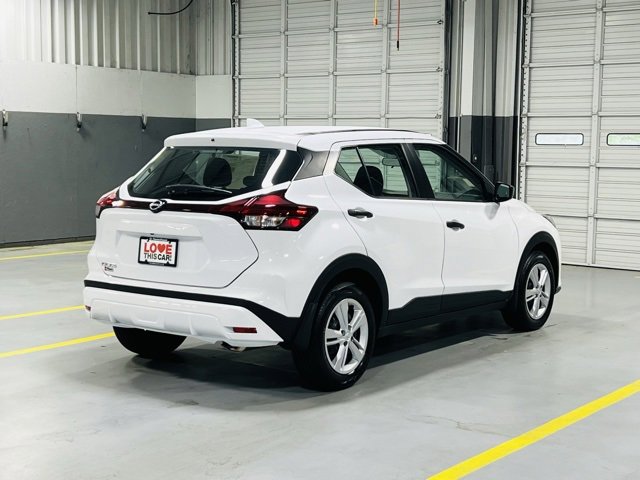 New 2025 Nissan Kicks Play S image 14