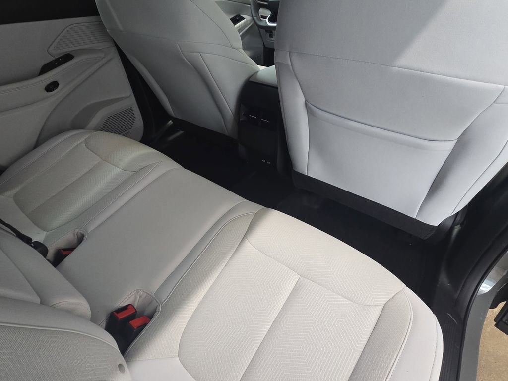 New 2026 Jeep Cherokee Laredo AWD/4WD image 12
