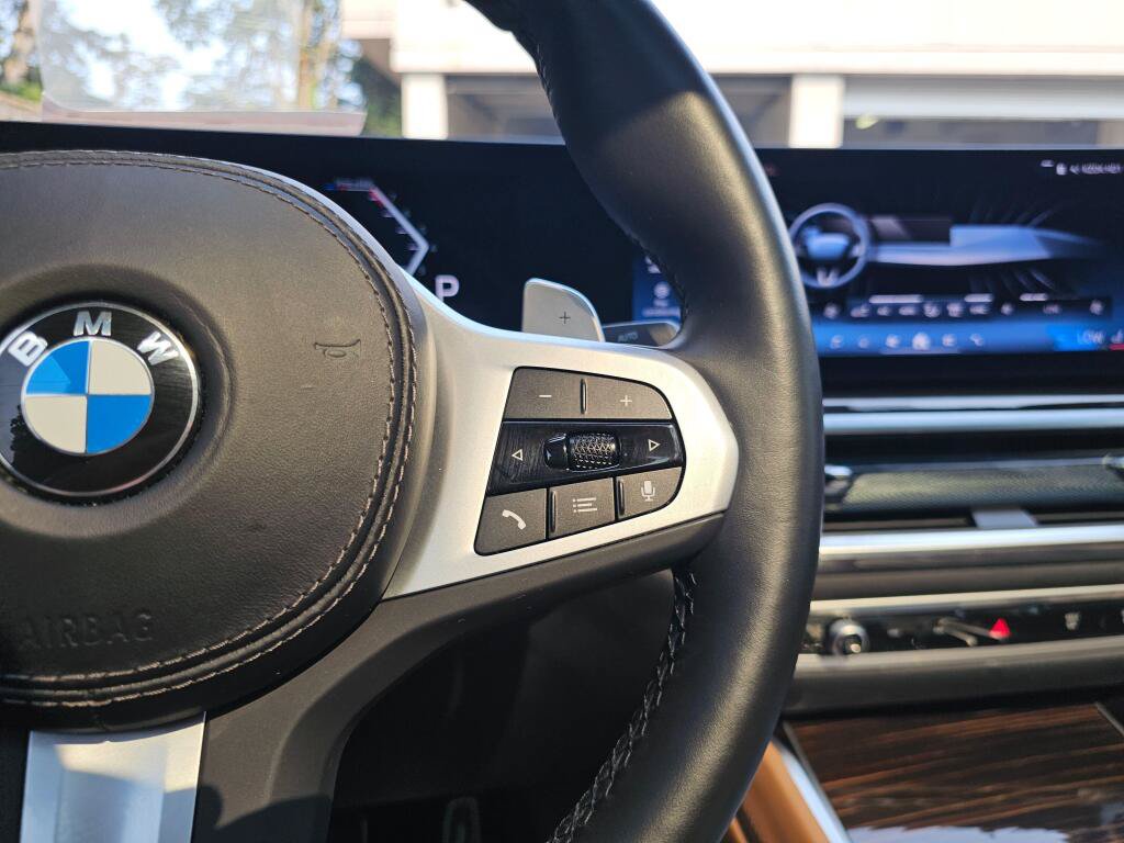 Used 2026 BMW X6 xDrive40i w/ Climate Comfort Package AWD/4WD image 36