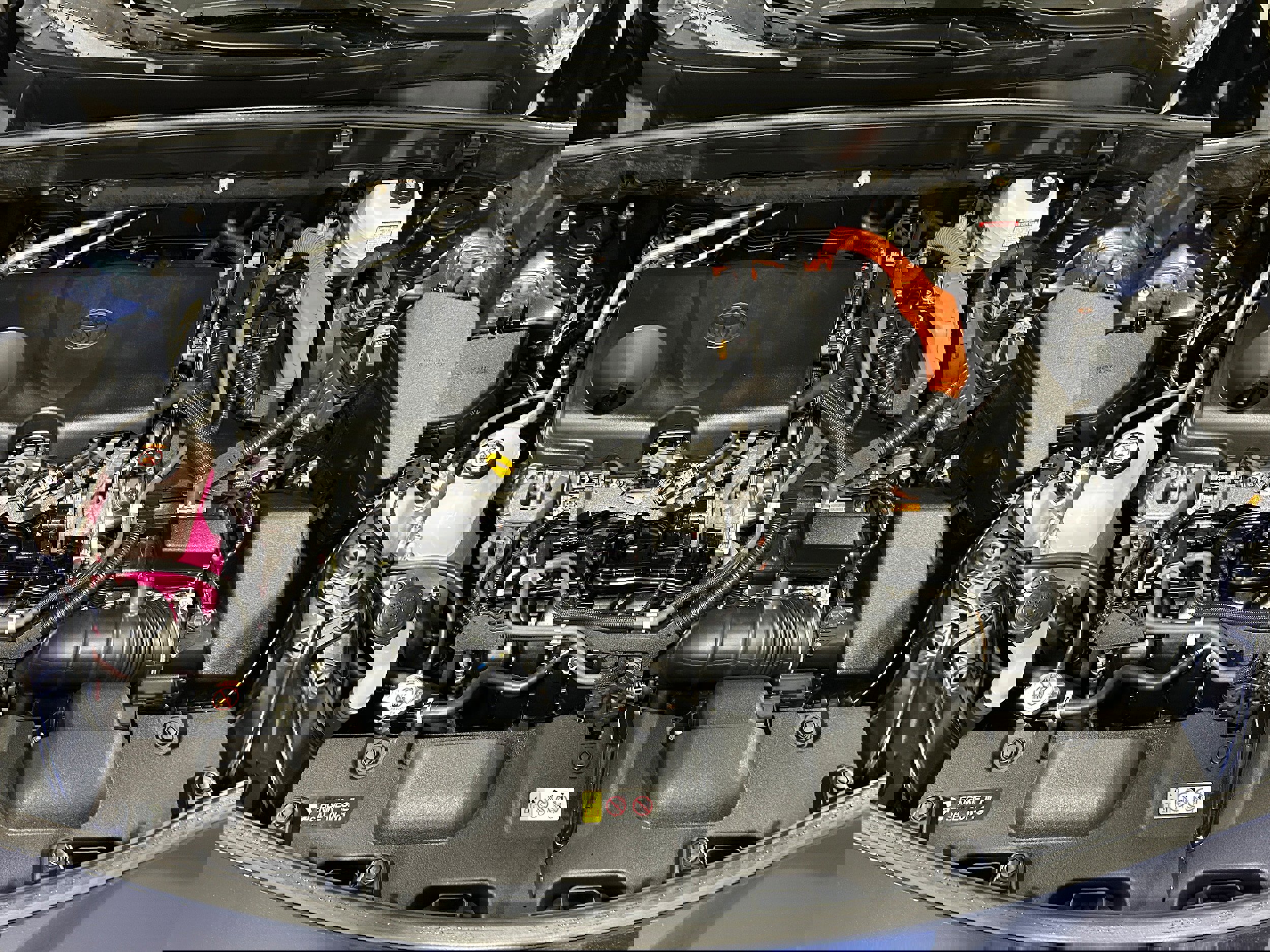 Used 2021 Toyota Venza Limited image 17