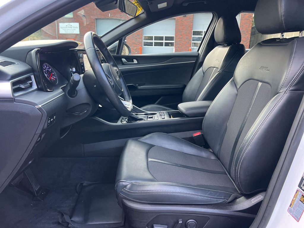 Used 2023 Kia K5 GT-Line w/ GT-Line Premium Package image 12