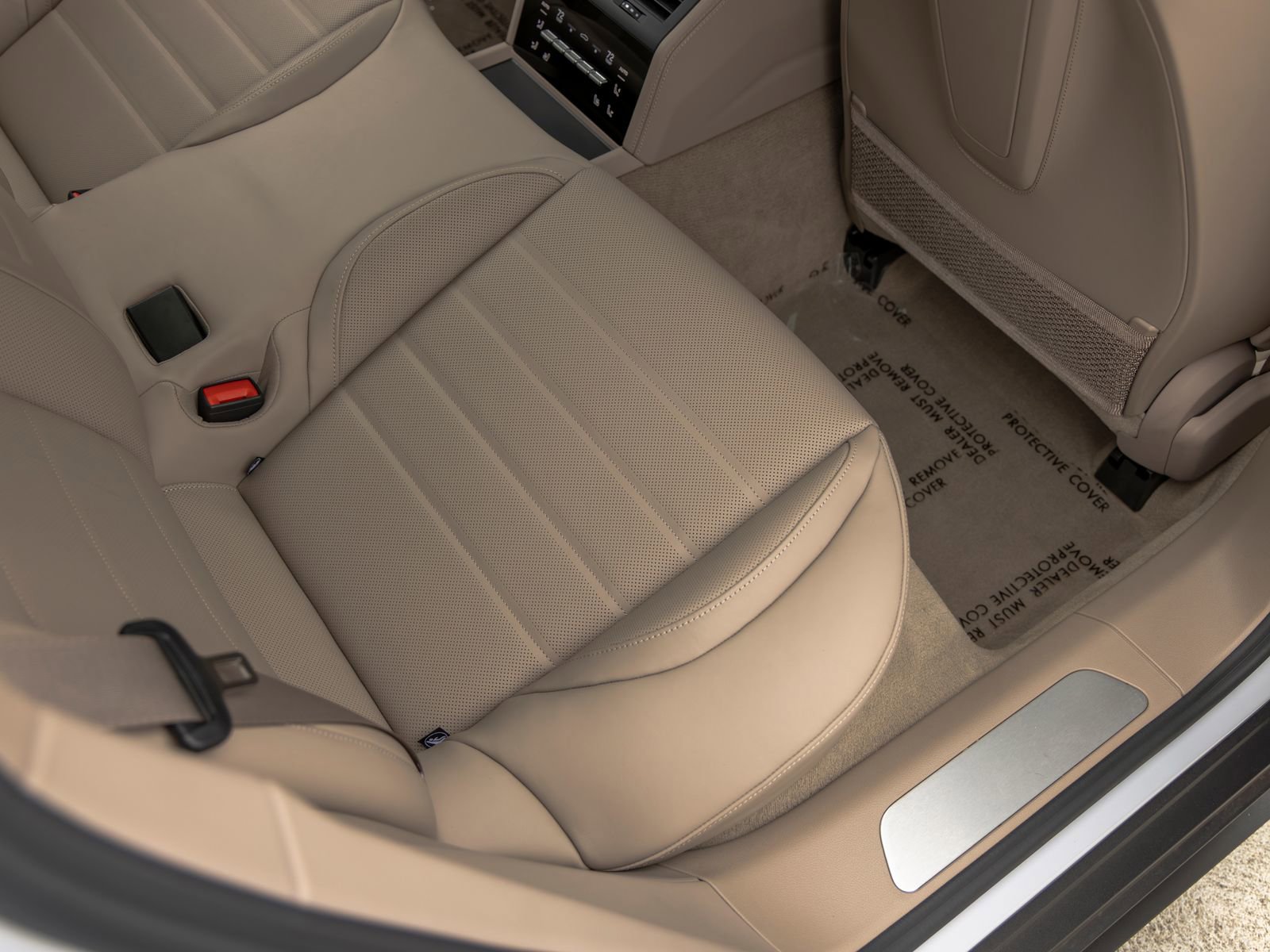 Certified 2025 Porsche Panamera image 52