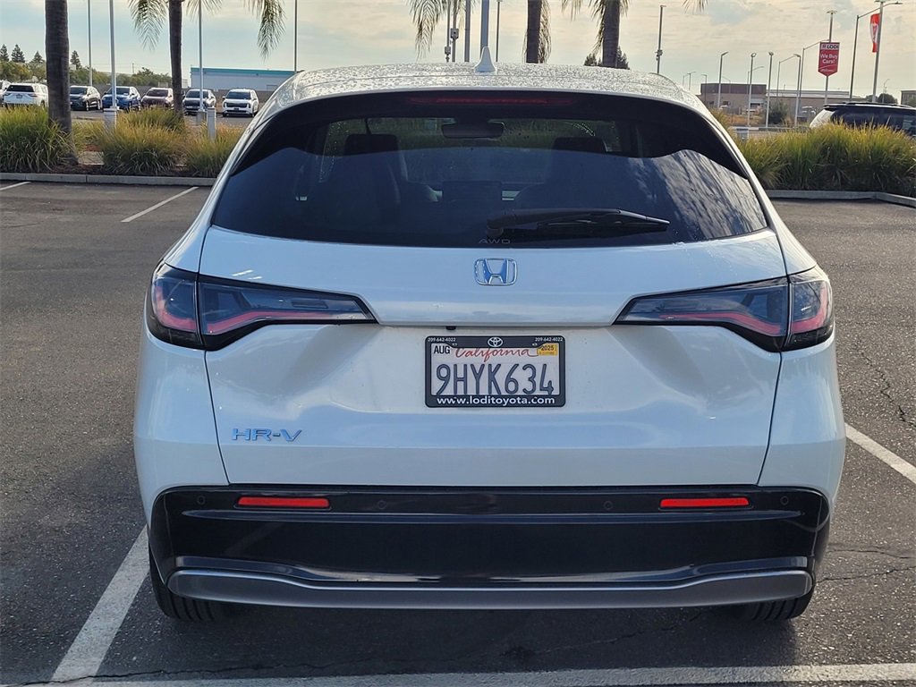 Used 2024 Honda HR-V EX-L image 5