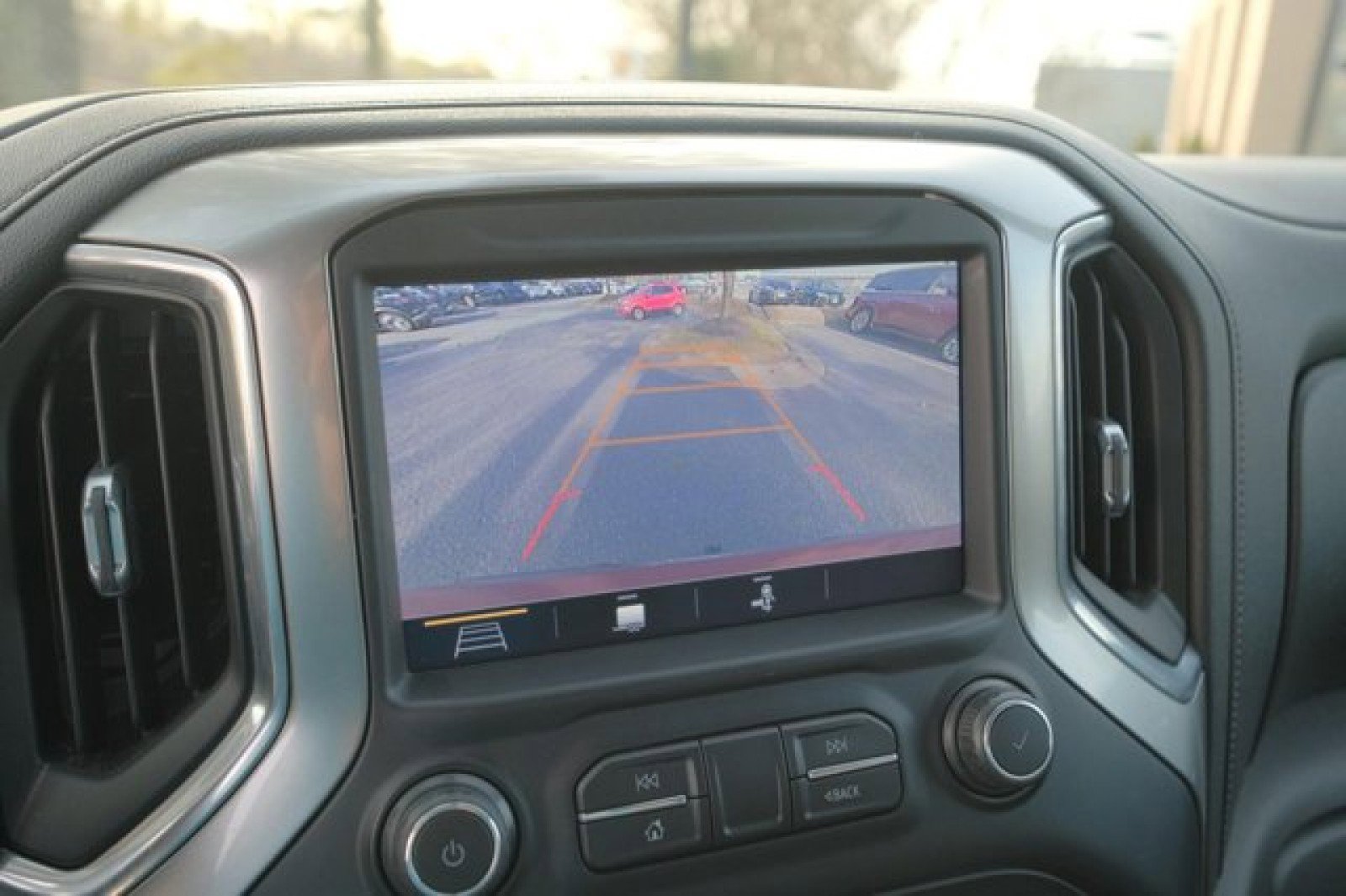 Used 2019 Chevrolet Silverado 1500 LTZ image 20