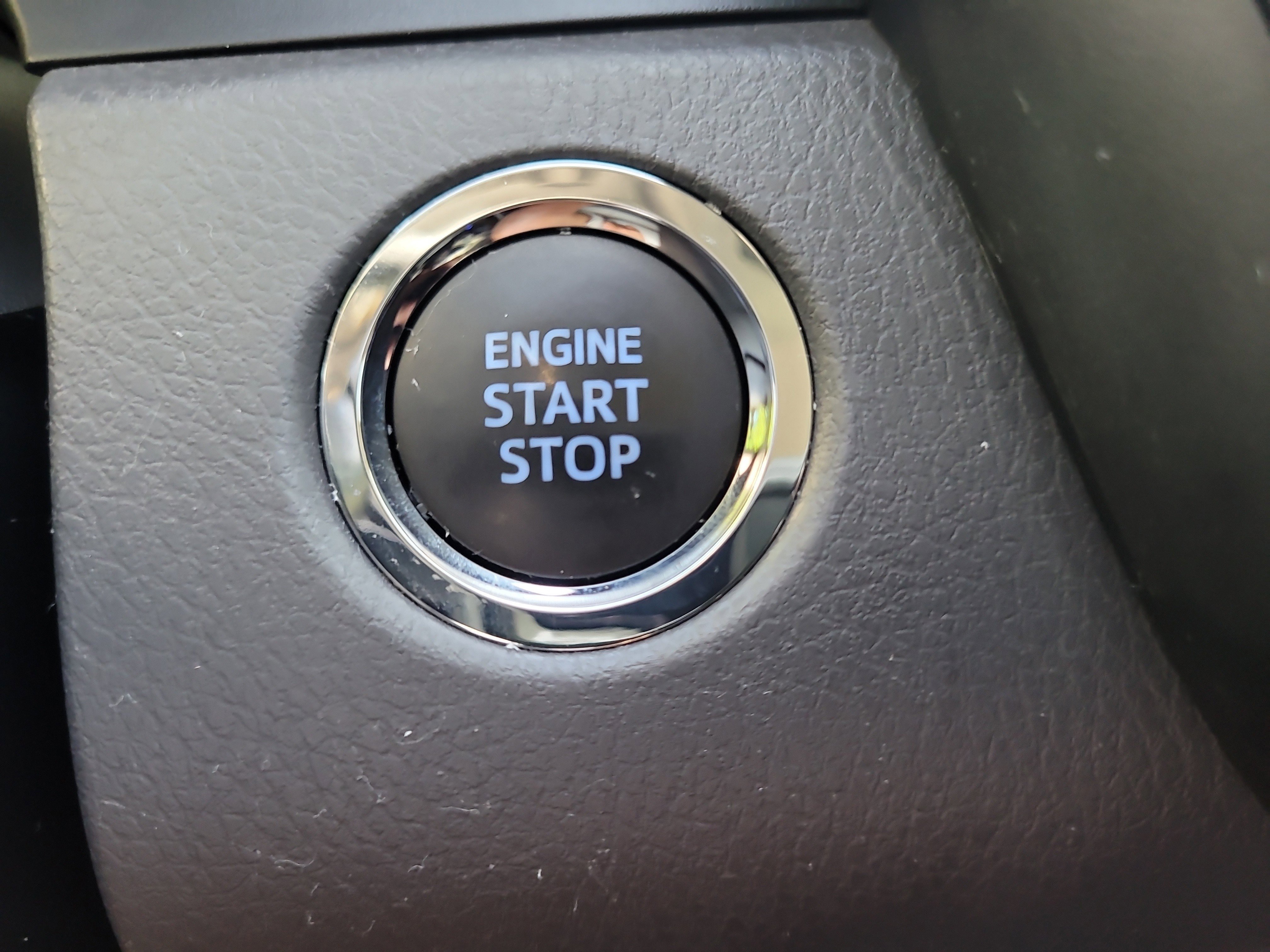 Used 2024 Toyota Camry SE w/ Convenience Package image 26