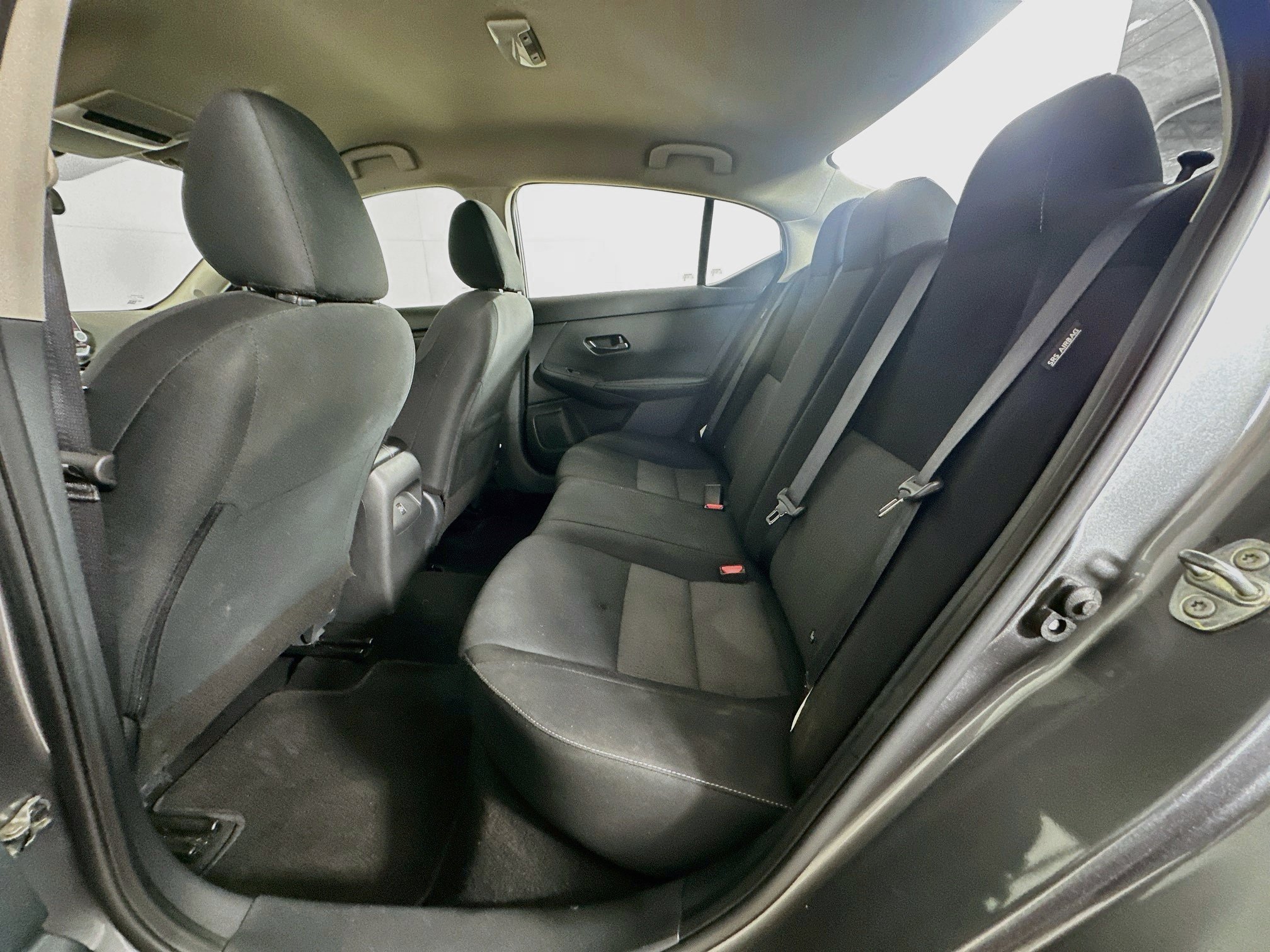 Used 2025 Nissan Sentra SV FWD image 26