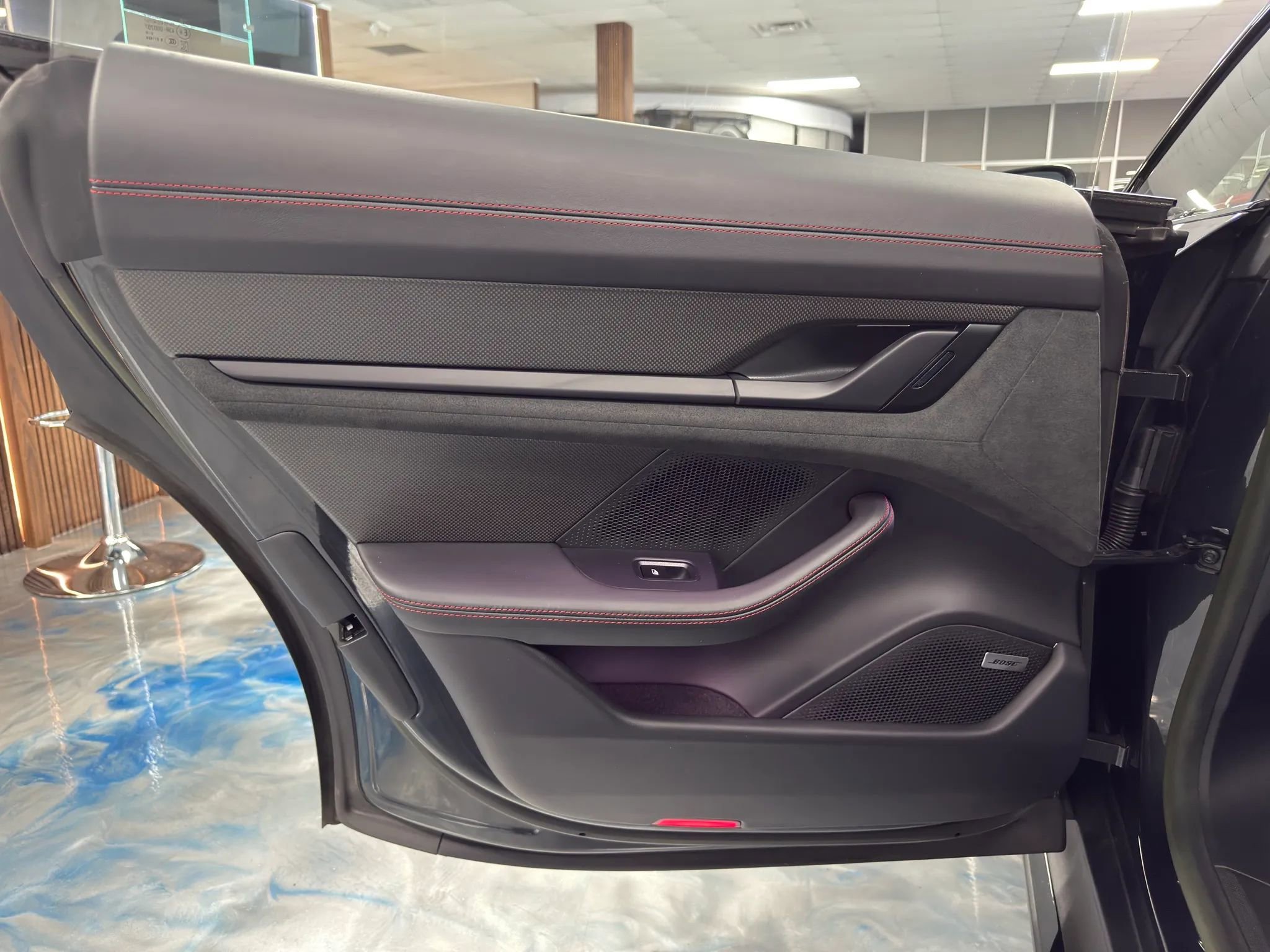 Used 2022 Porsche Taycan GTS AWD/4WD image 12