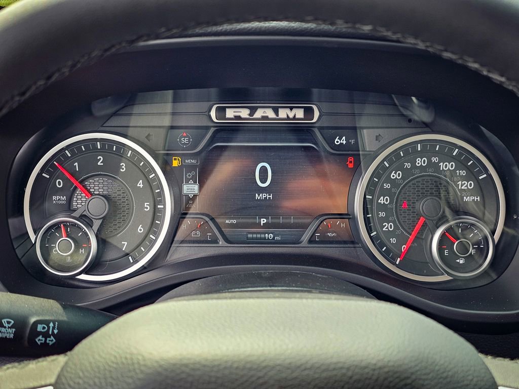 New 2026 RAM 1500 4x4 Crew Cab image 19