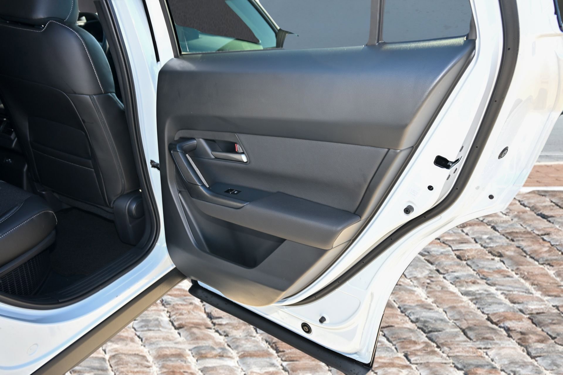 New 2026 MAZDA CX-50 2.5 Hybrid w/ Weather Package image 16