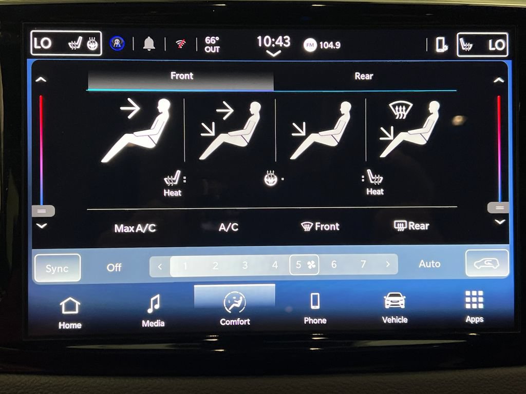 Used 2025 Chrysler Pacifica Select FWD image 68