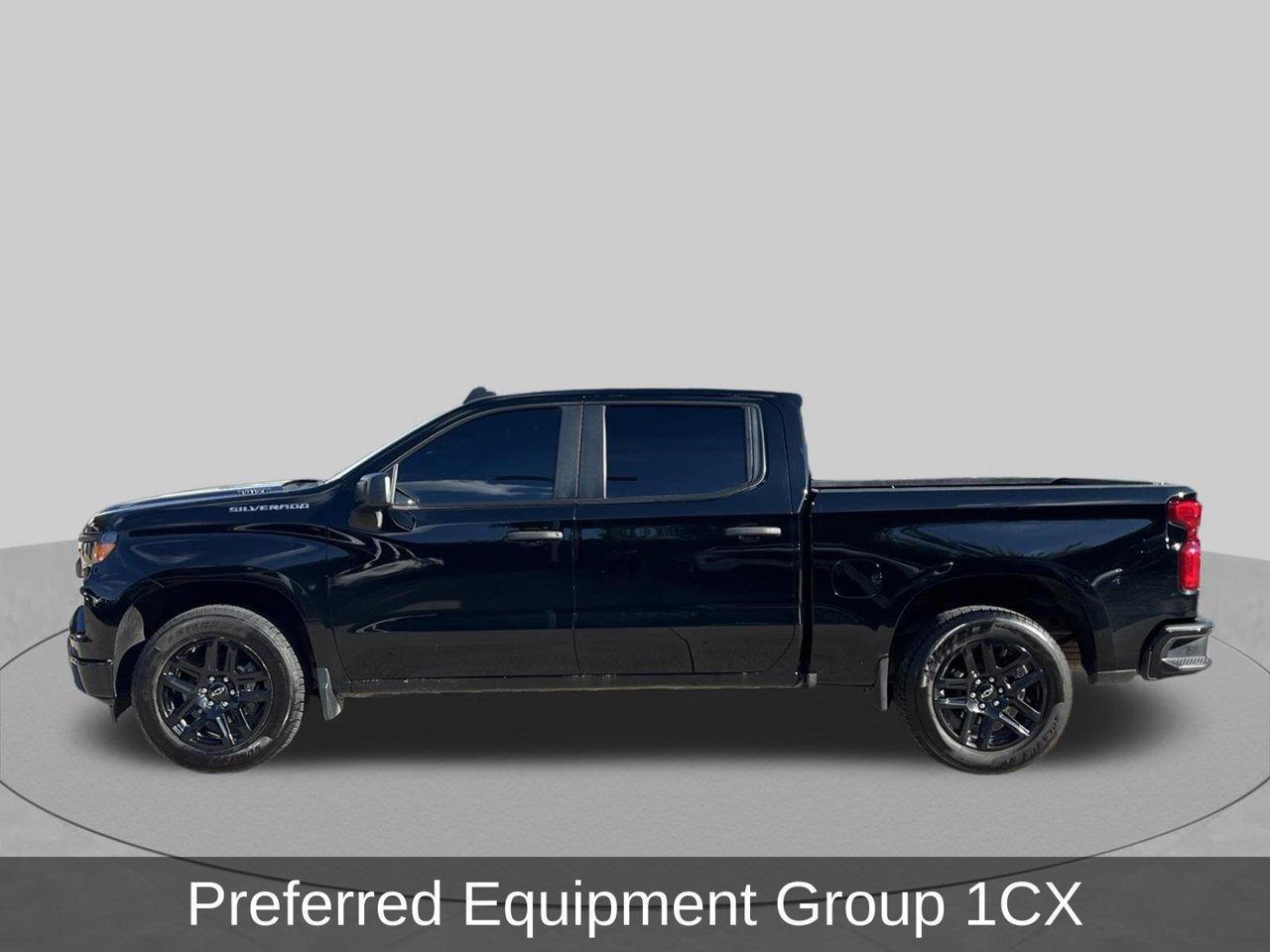 Used 2025 Chevrolet Silverado 1500 Custom w/ LPO, Dark Essentials Package RWD image 2
