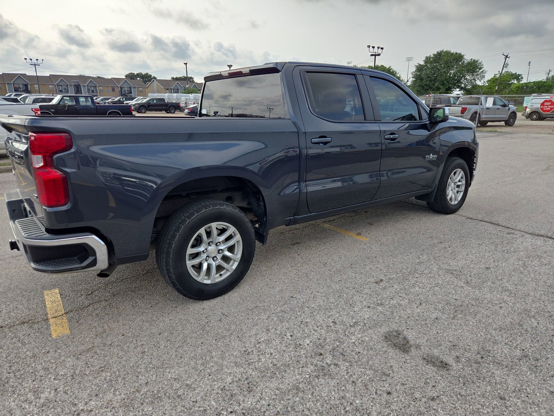 Used 2021 Chevrolet Silverado 1500 LT RWD image 11