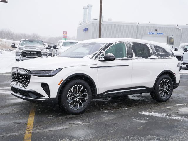 New 2026 Lincoln Nautilus Premier image 3