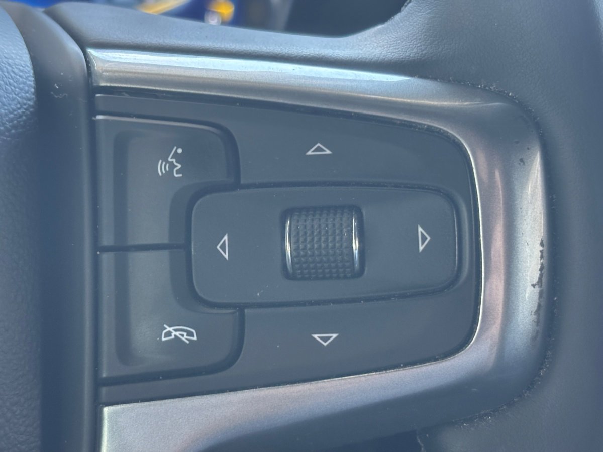 Used 2024 Chevrolet Silverado 3500 LTZ w/ LTZ Plus Package image 13