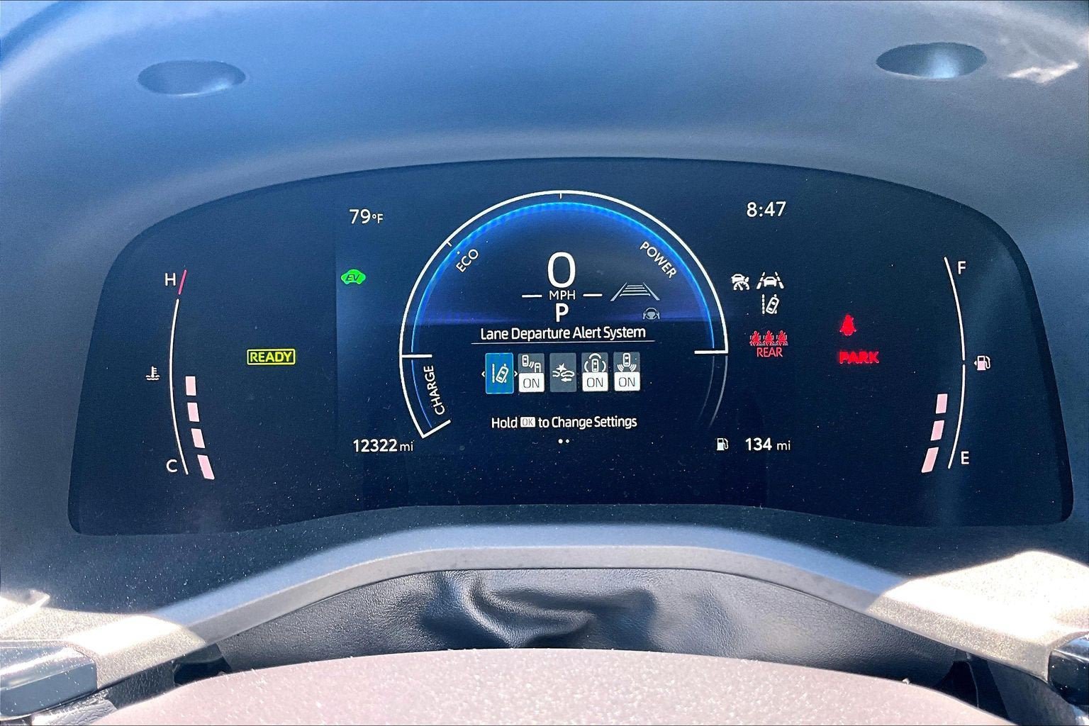 Used 2025 Toyota Camry SE w/ Convenience Package FWD image 19
