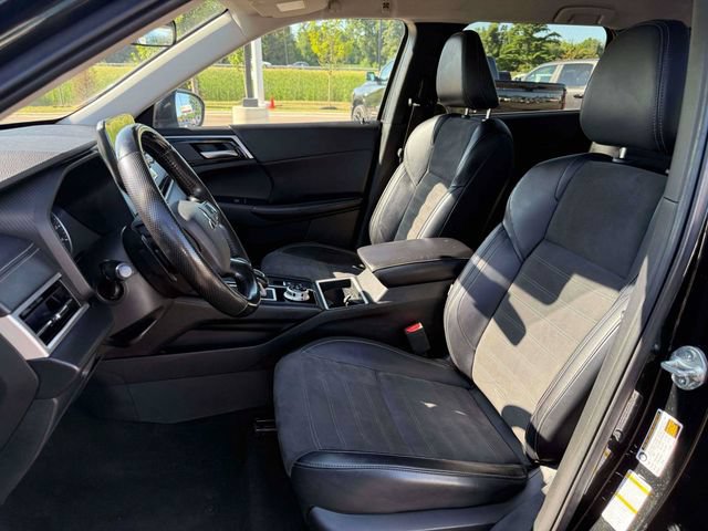 Used 2024 Mitsubishi Outlander SE AWD/4WD image 19