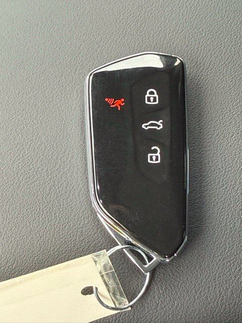 New 2025 Volkswagen ID.4 Pro AWD/4WD image 14