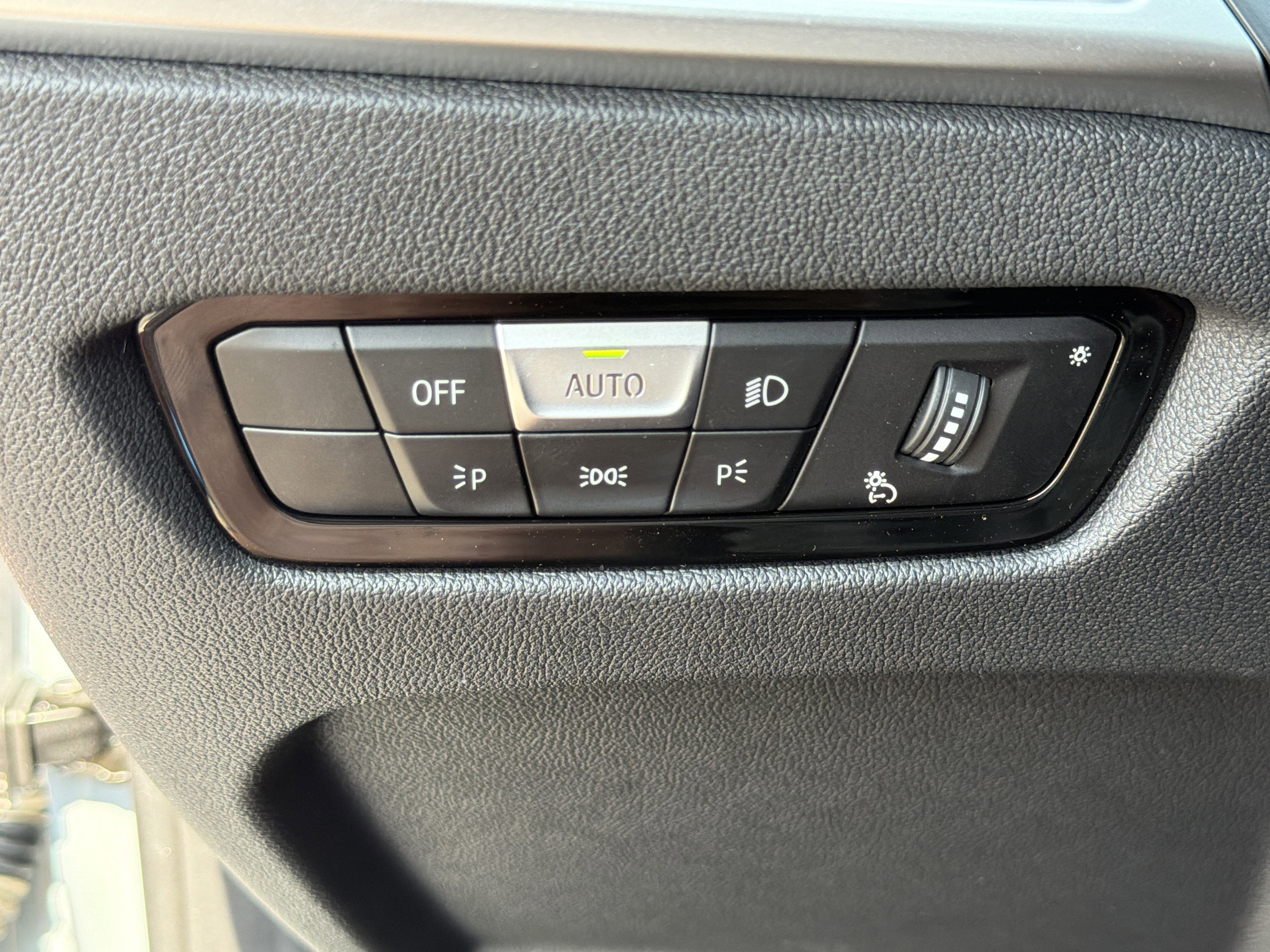 New 2026 BMW 430i Coupe w/ M Sport Package RWD image 12