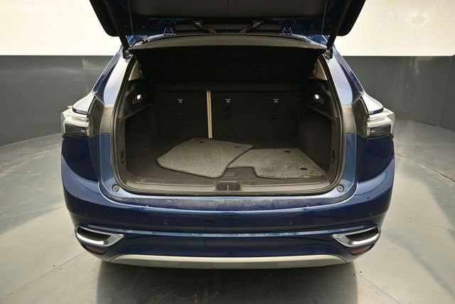 Used 2022 Buick Envision Avenir w/ Premium Seat Package FWD image 9