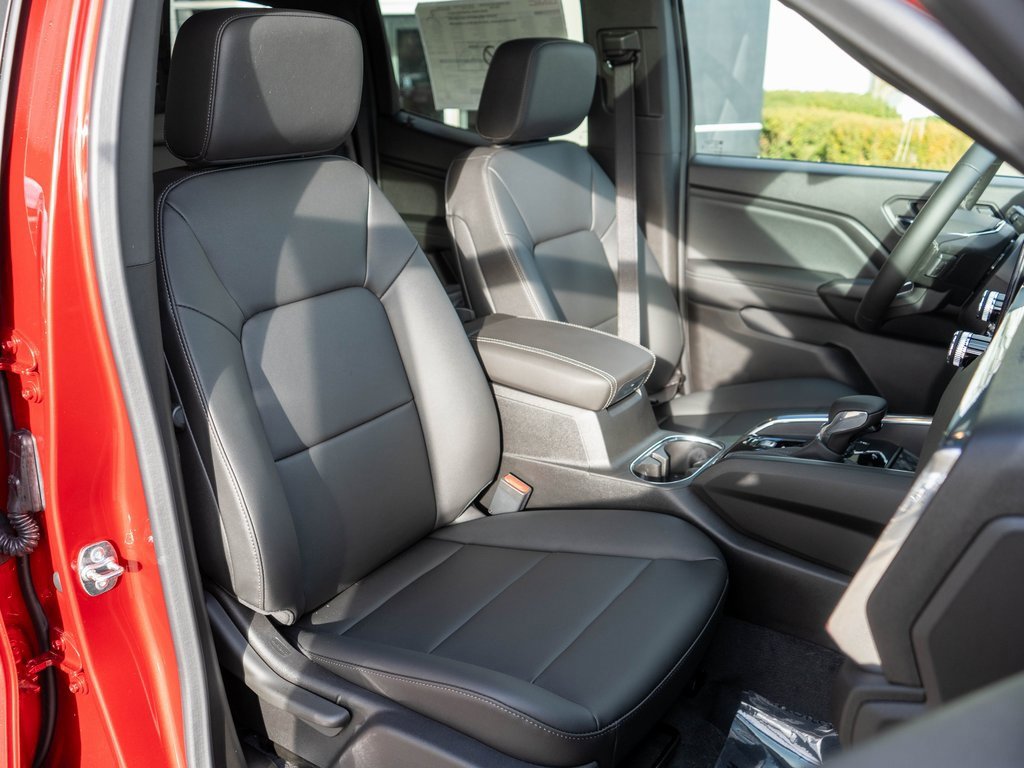 New 2026 GMC Canyon Elevation w/ Convenience Package image 9