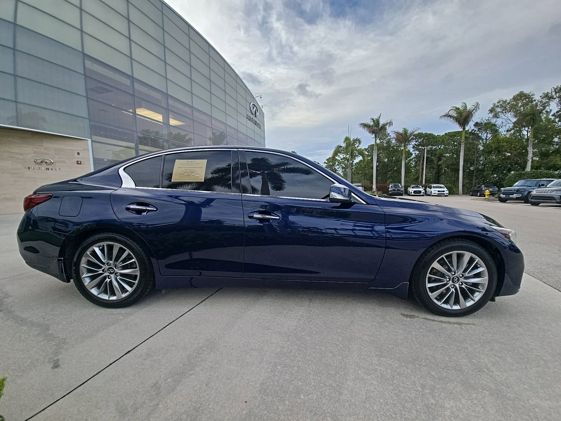 Certified 2022 INFINITI Q50 Luxe w/ Cargo Package image 4