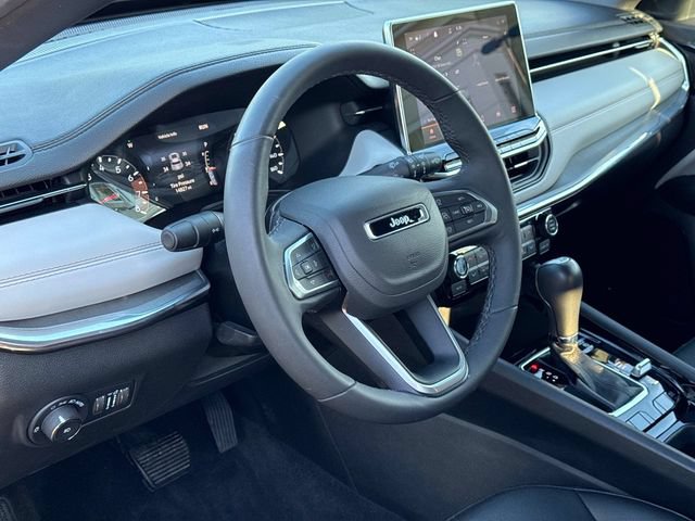 Used 2023 Jeep Compass Limited AWD/4WD image 18