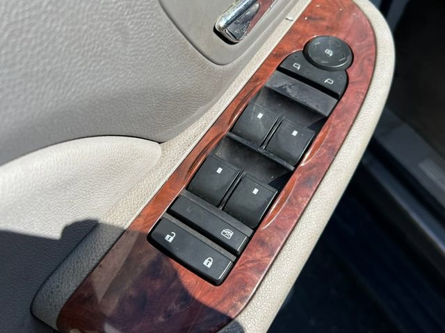 Used 2007 Chevrolet Suburban LT image 26