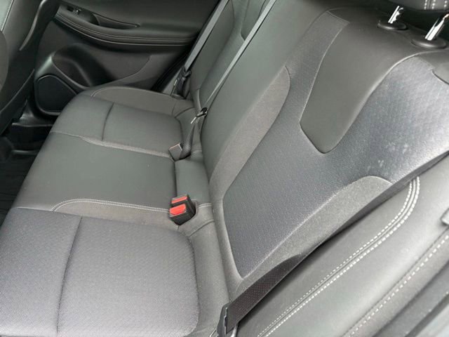 Used 2023 Buick Encore GX Preferred w/ Cold Weather Comfort Package AWD/4WD image 10