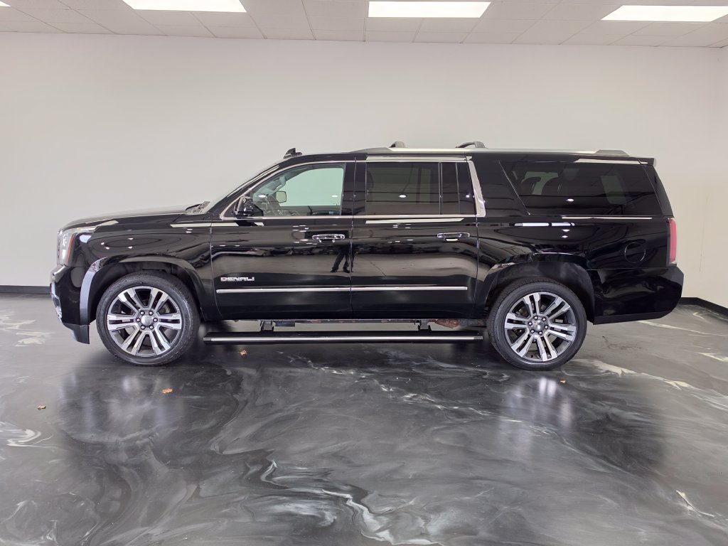 Used 2018 GMC Yukon XL Denali w/ Open Road Package AWD/4WD image 28